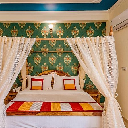 Aditya Palace Pushkar Bagian luar foto