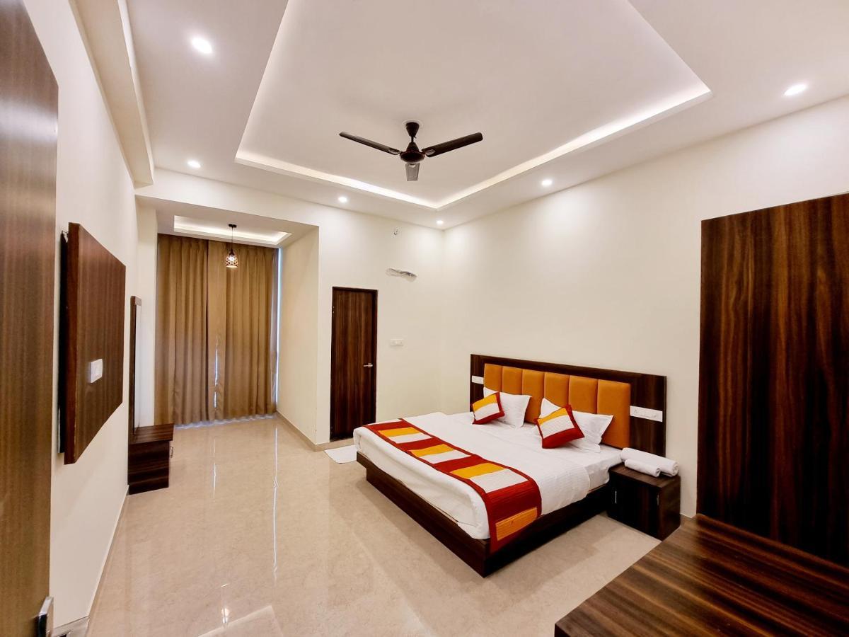Aditya Palace Pushkar Bagian luar foto