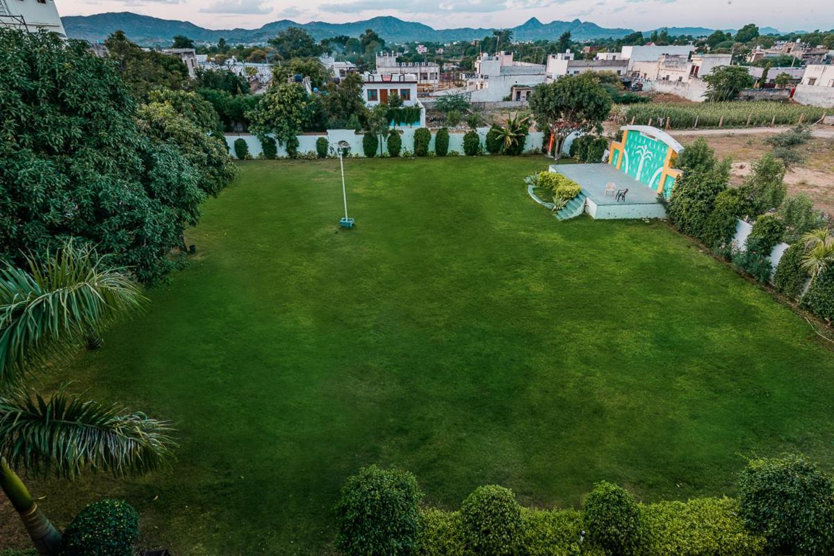 Aditya Palace Pushkar Bagian luar foto