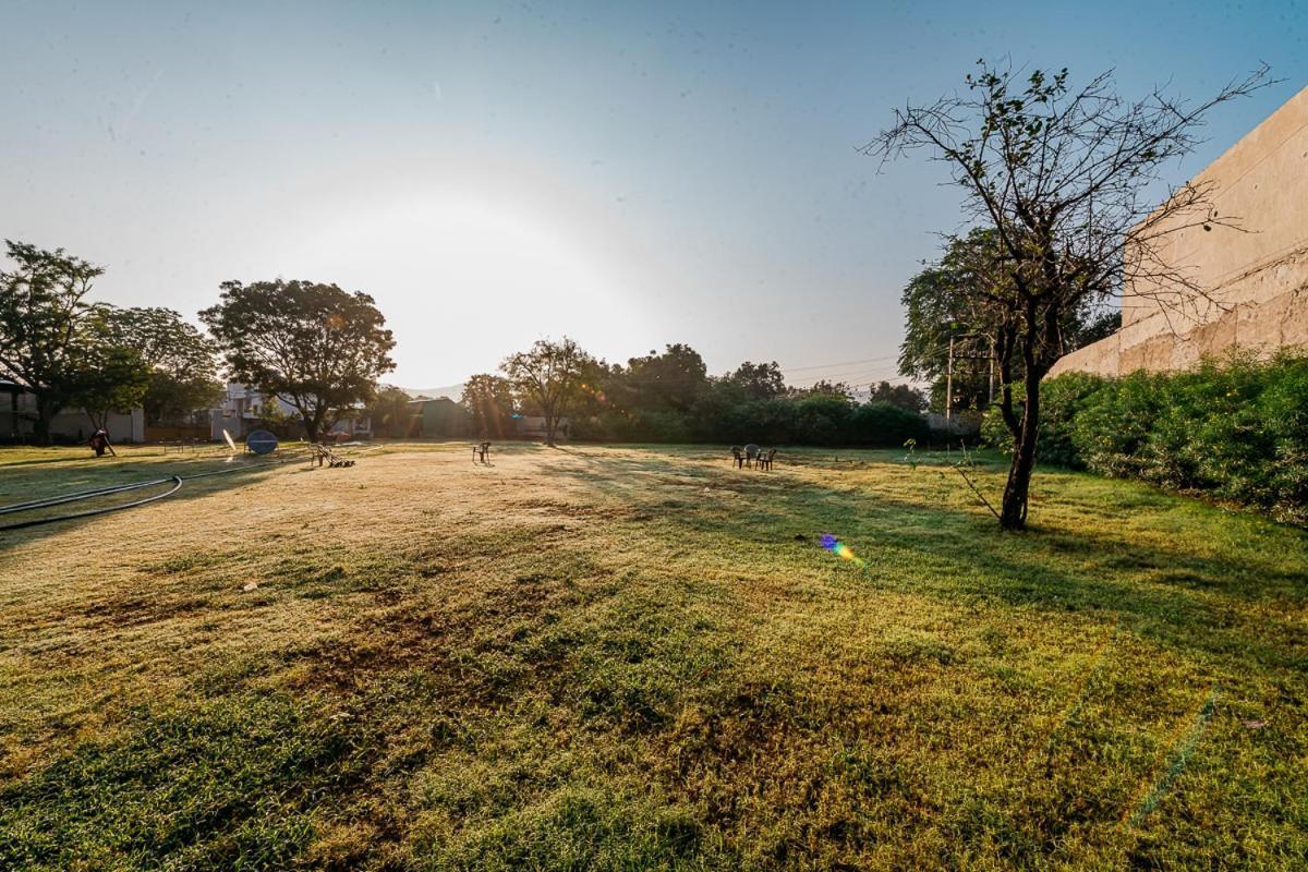 Aditya Palace Pushkar Bagian luar foto